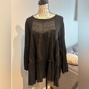 Adiva Black Embroidered Peasant Tunic